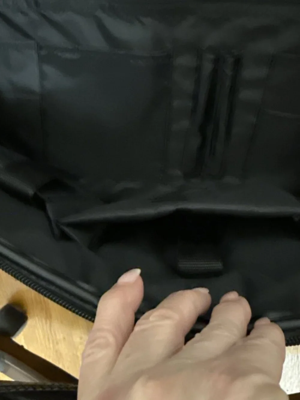 Targus Rolling Laptop Case Overnight Carry On Bag w/Extending Handle Black